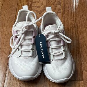NWT Nautica girls light pink sneaker size:13M